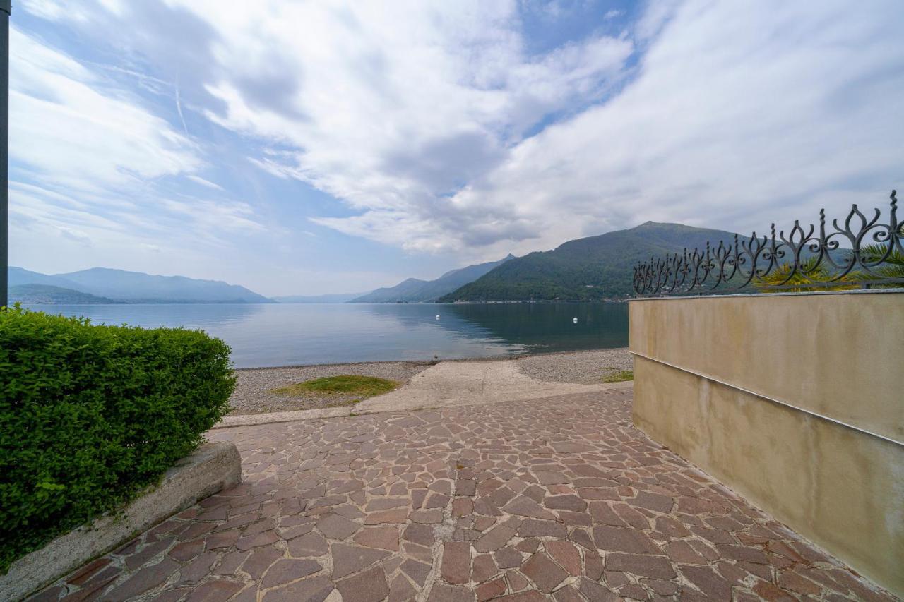 Casa Vacanza Acqua Dolce Maccagno Exterior foto